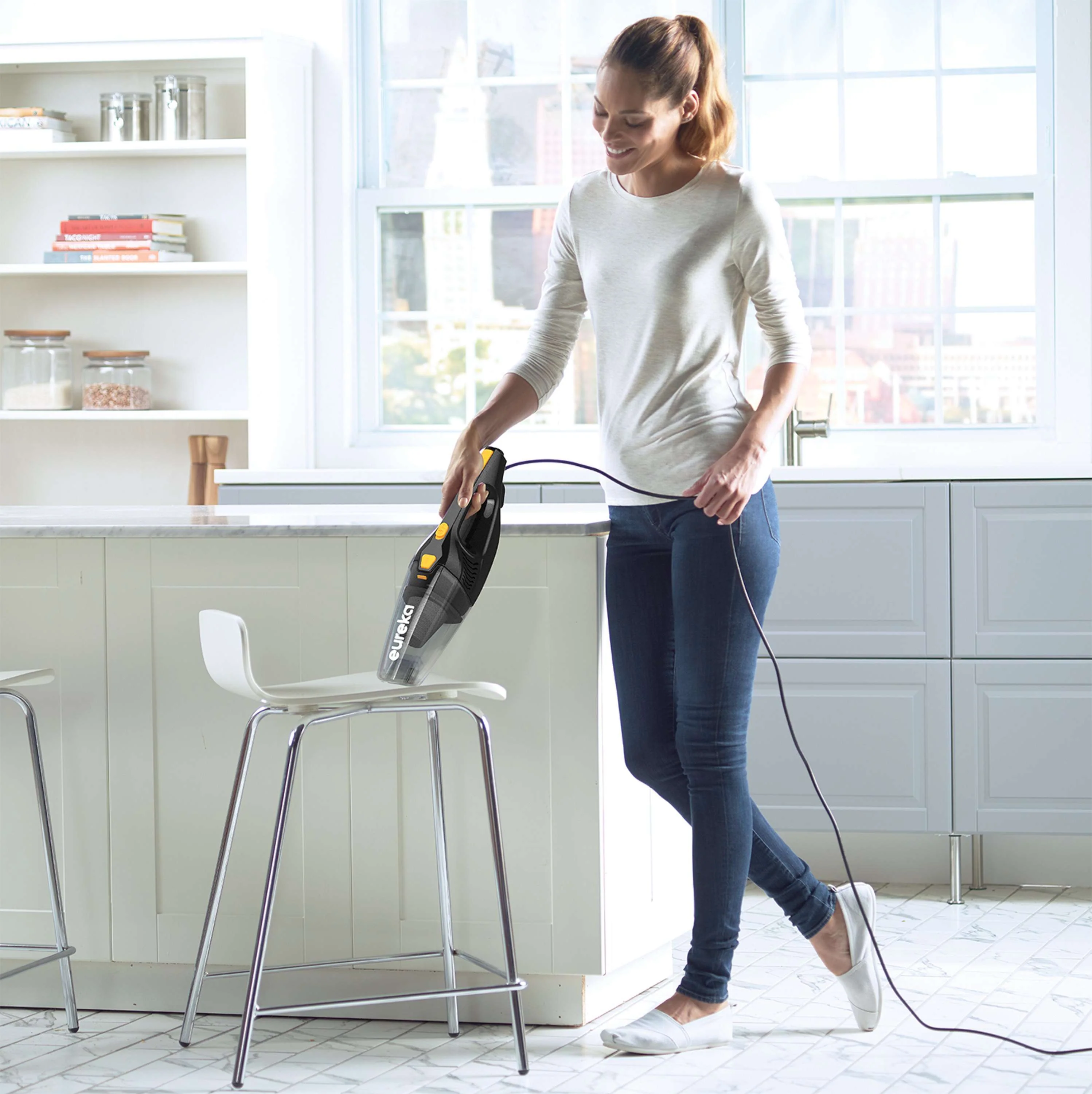 Blaze NES212 2-in-1 Lightweight Stick Vacuum for Versatile Cleaning - Image 9